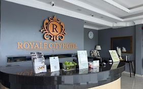 Royale City Hotel - 10 Min From Klia Klia 2 Airport